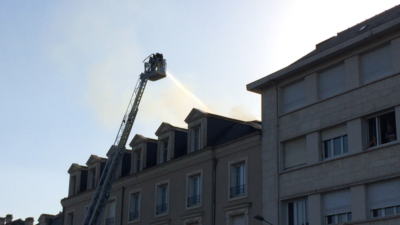 Feu de combles dans la Doutre