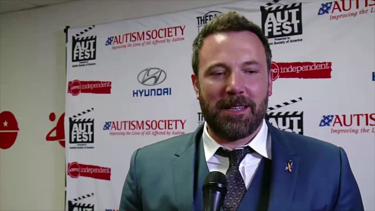 Ben Affleck is reportedly dating 'Saturday Night Live' producer Lindsay Shookus
