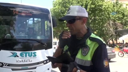 Edirne Polisinden Motosiklet Sürücülerine Sıkı Denetim