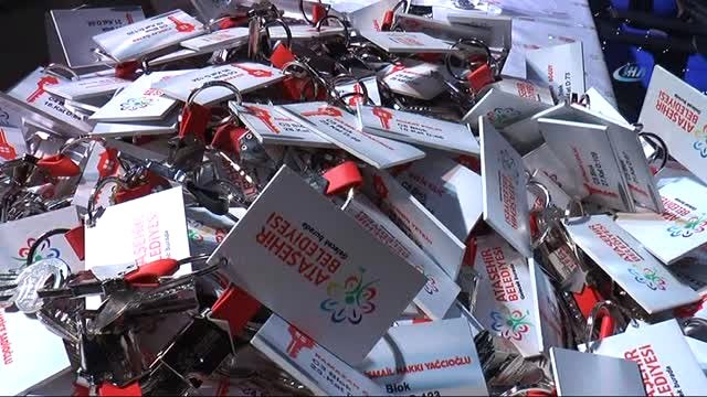 Ataşehir'de 225 Ailenin Ev Hasreti Son Buldu