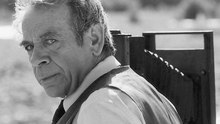 BLACK & WHITE -- MYRON __ '''Γυναίκες Δηλητήριο'''  (1ο)