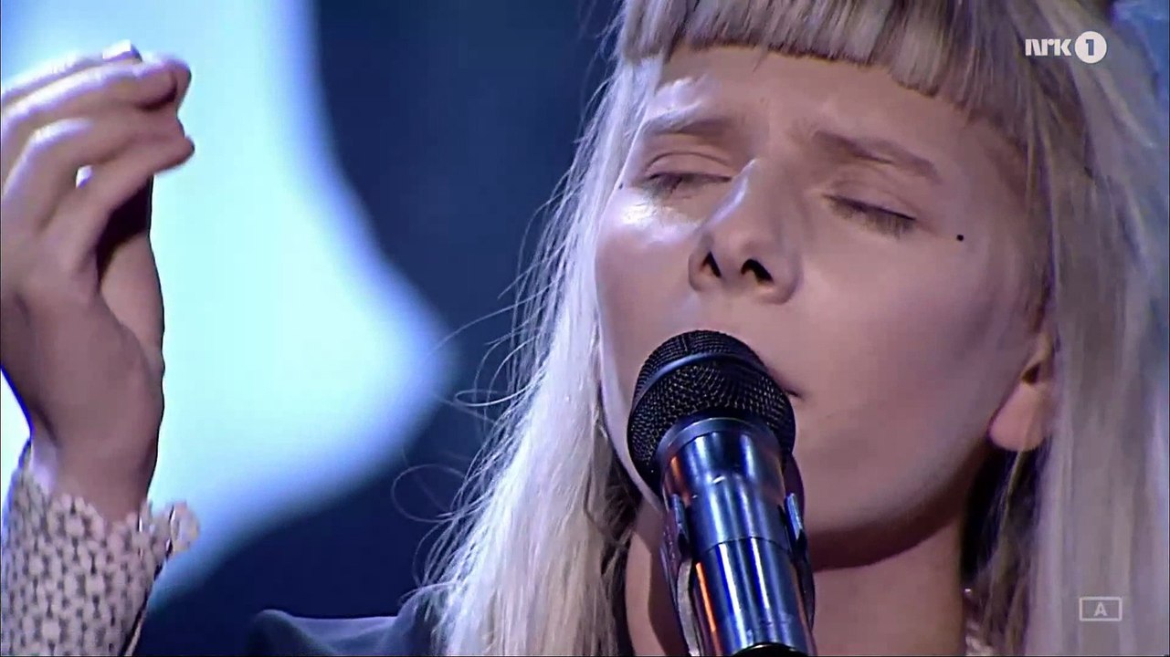 AURORA - Famous blue raincoat - Homage to Leonard Cohen