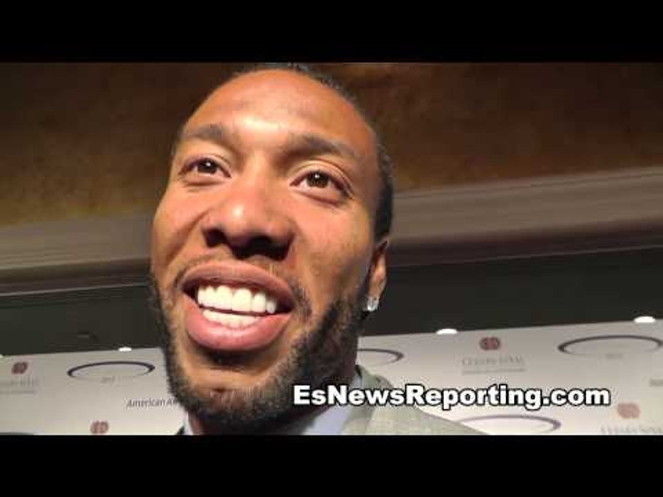 NFL Star Larry Fitzgerald big fan of Floyd Mayweather and Manny Pacquiao