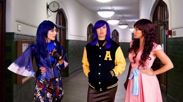 Mal and Ben Break Up after Descendants Audrey Steals Ben From Mal In Real Life. DisneyToysFan , Animated Movies cartoons 2017 & 2018 , animated cartoons 2017 & 2018