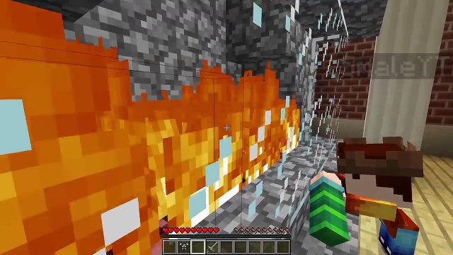 ДЕТИ НАШЛИ АНИМАТРОНИКА НА ЧЕРДАКЕ! КЛУБ ДЕТЕЙ В МАЙНКРАФТ