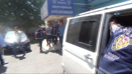 Otomobilinde Öldürülen Kişiyi Sevgilisinden Para İstediği İçin Vurmuş