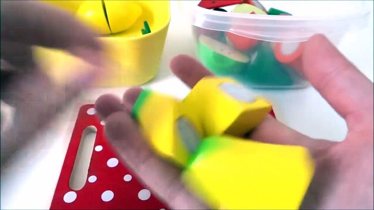 Wooden toy velcro cutting fruit and vegetables cooking playset toy food