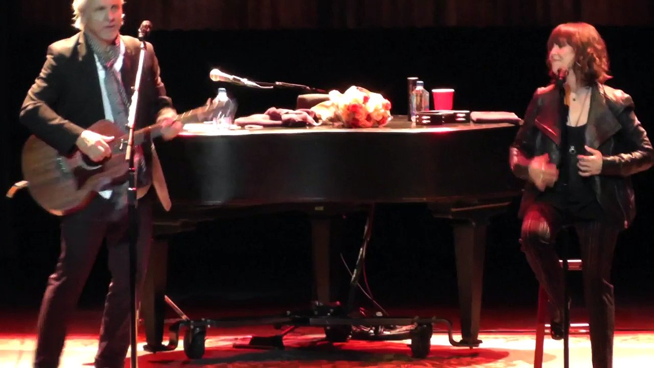 Pat Benatar 6/27/16: 10 Jessies Girl/Rick Springfield (acoustic live) Albany, NY