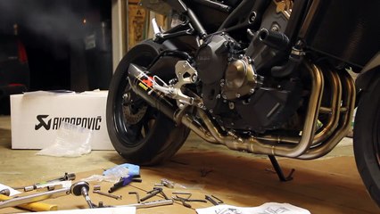 Akrapovic Carbon FZ-09