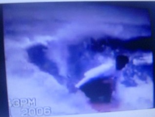 Sipping Jetstreams by Taylor Steele - josue  espinoza