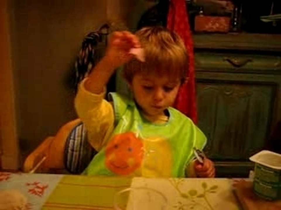 Gus dine, Maman rigole