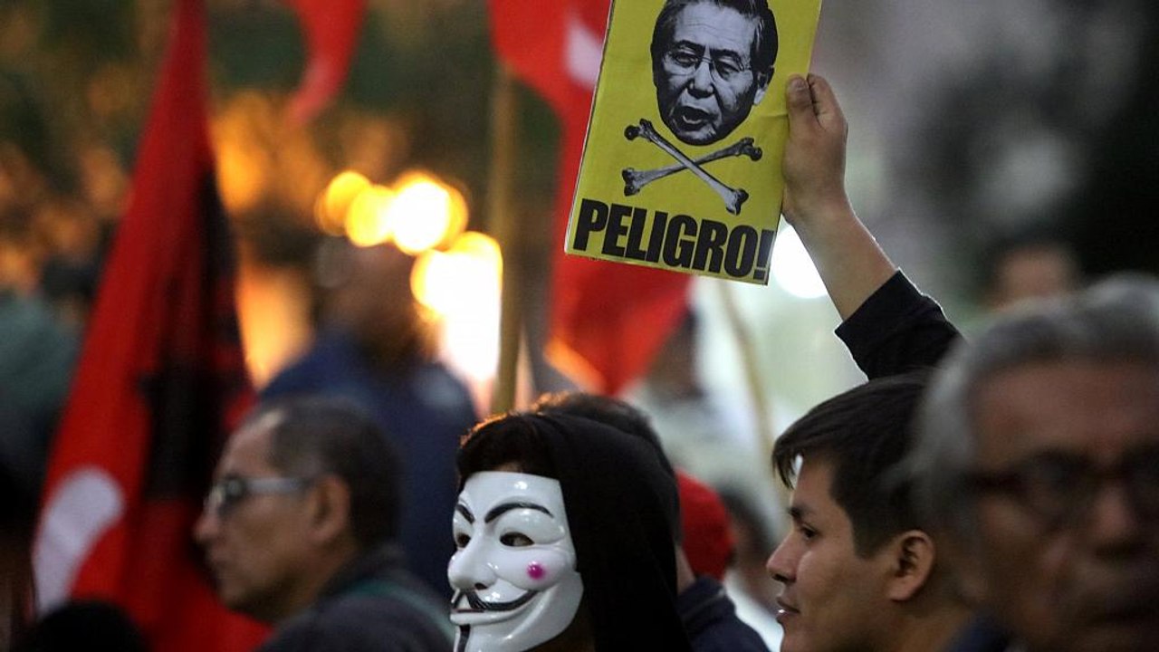 Peru: protest gegen mögliche begnadigung alberto fujimoris