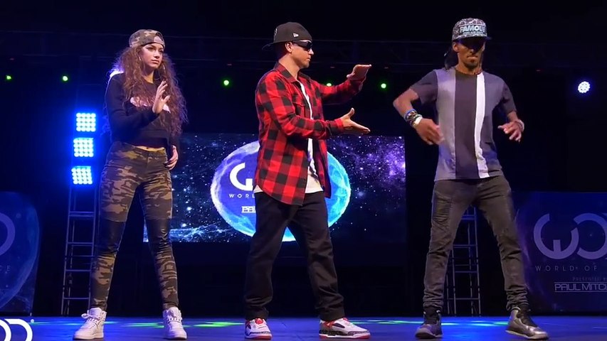 World best robotic dancer (Fully mixture) - video Dailymotion