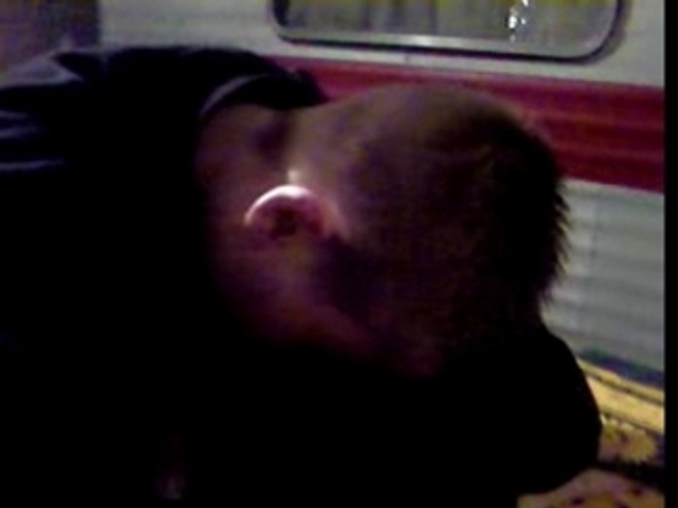 pote défoncé qu'on fait chier :D (+court meilleur kalité