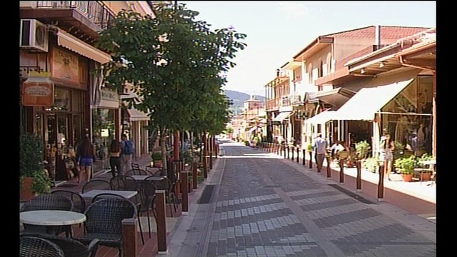 Τουριστική κίνηση στο Καρπενήσι