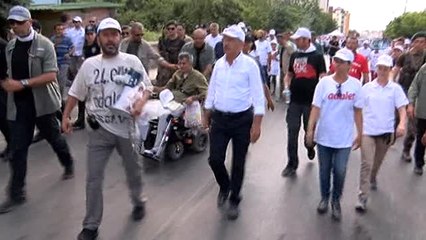 Kılıçdaroğlu, "Adalet Yürüyüşü"Ne Pendik'te Mola Verdi