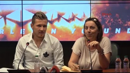 Kucka 3 Yıllık Imzayı Attı 2