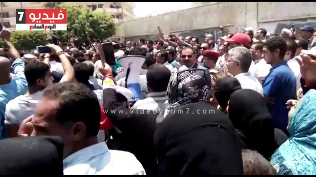 جنازة الشهيد أحمد الشبراوى بالشرقية تتحول لمظاهرة للمطالبة بإعدام مرسى والإخوان