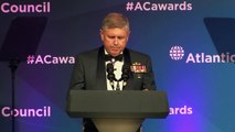 2017 Distinguished Leadership Awards – ADM Michelle Howard introduced by LT GEN Alain Pare