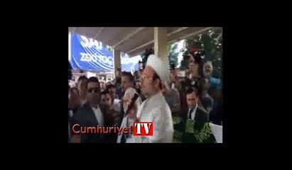 Mehmet Görmez: İnsanlığı insanlığından utandıracak bir vahşete şahit oluyoruz