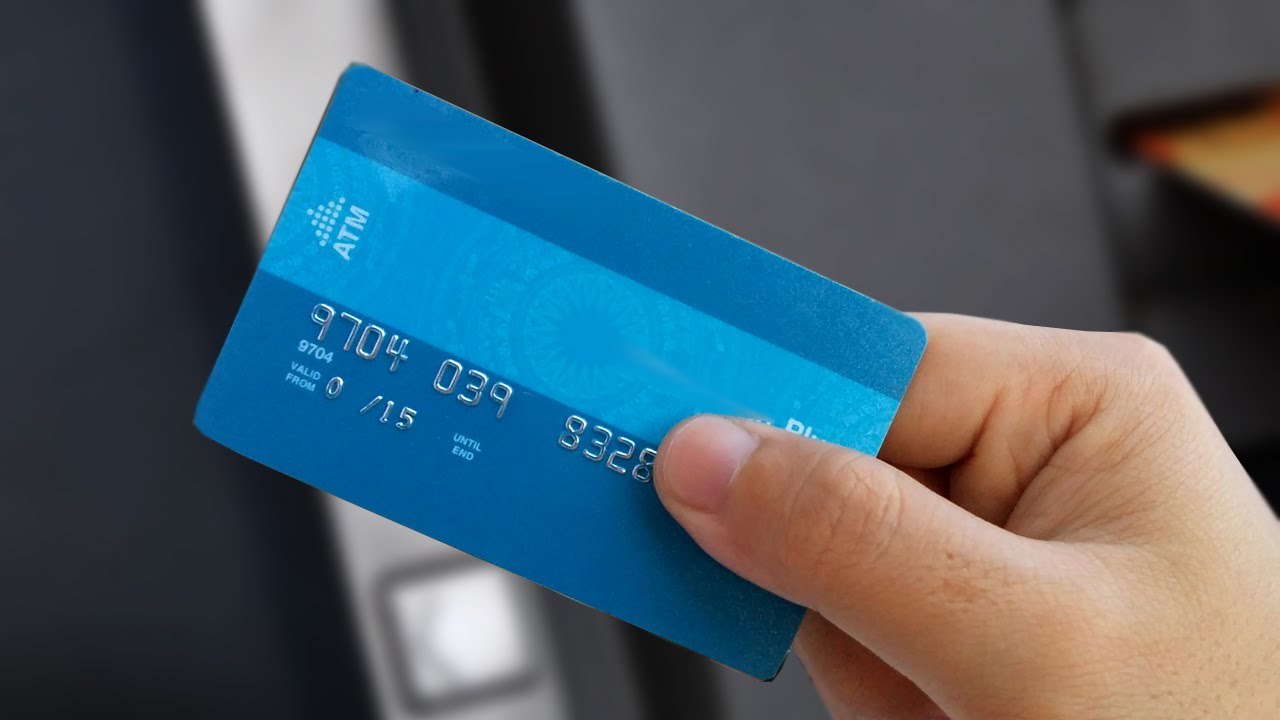 Les 3 fabrications les plus stupides que jai pû faire de ancienne carte de crédit
