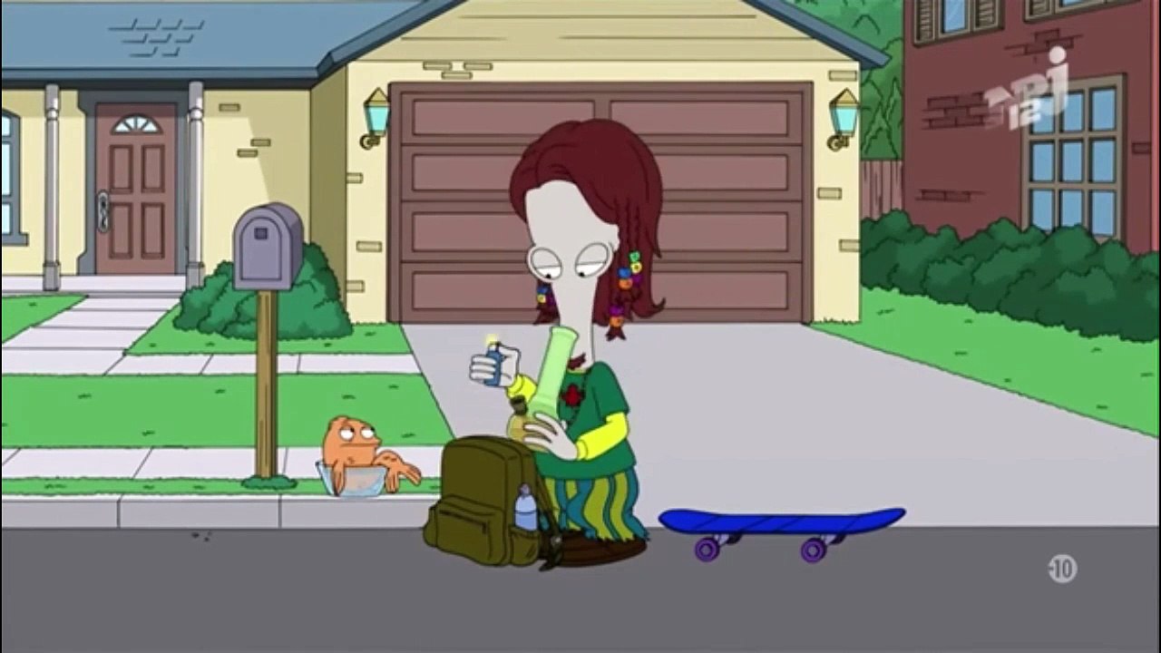 American Dad - Roger, un raté qui se drogue Extrait VF