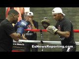 Yuriorkis Gamboa looking explosive on the Mitts