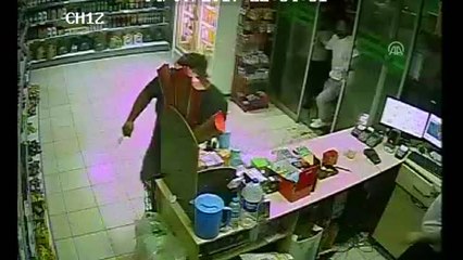 Akaryakıt Istasyonundaki Silahlı Kavga