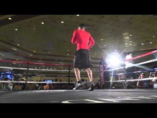 Abner Mares Shadowboxing Ready For Ponce De Leon