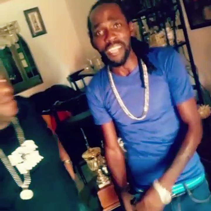 Merchant meets the Legendary Selector SkyJuice (from Metromedia Sound)