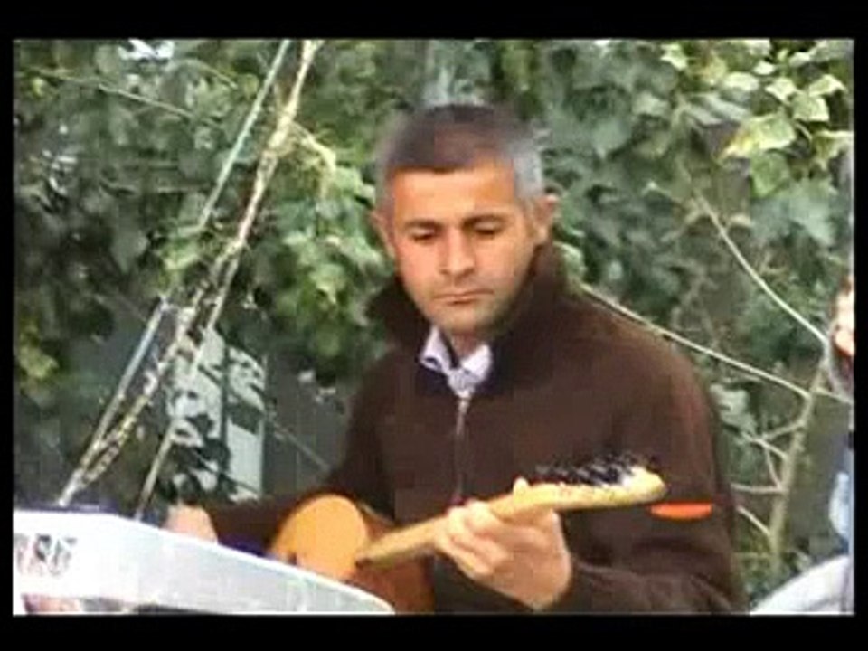 Koma Gel - Le le -  http://www.zozan.tv