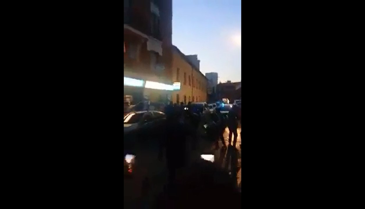 Course poursuite entre un TMAX et une voiture de police à Aubervilliers.