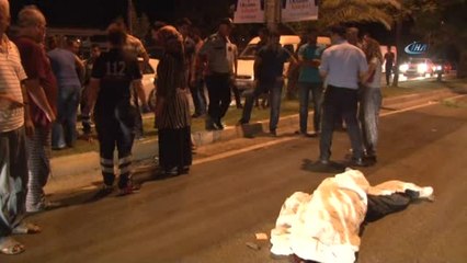 Trafik Kazasında Ölen Babasının Elini Öpüp Helallik İstedi