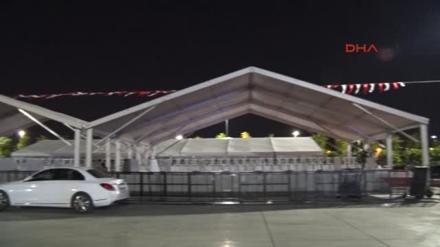 Emniyet Müdürü Çalışkan, Maltepe Miting Alanı'nda Incelemelerde Bulundu