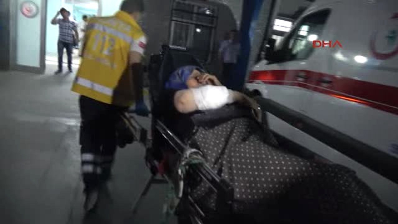 Konya Suriyeli Kadın, Evinin Önünde Otururken Kolundan Vuruldu
