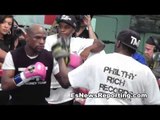 floyd mayweather mitt master working with roger mayweather on skills - EsNews Boxing