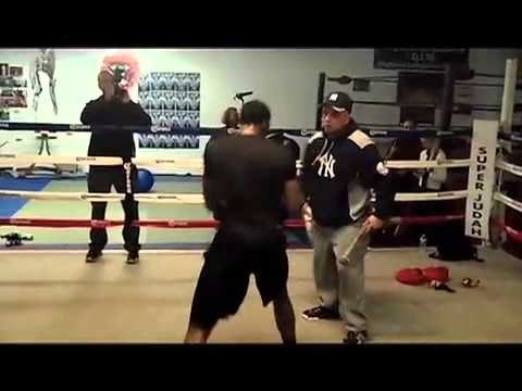 Marcus Browne and Danny Jacobs get ready for fight night - EsNews Boxing