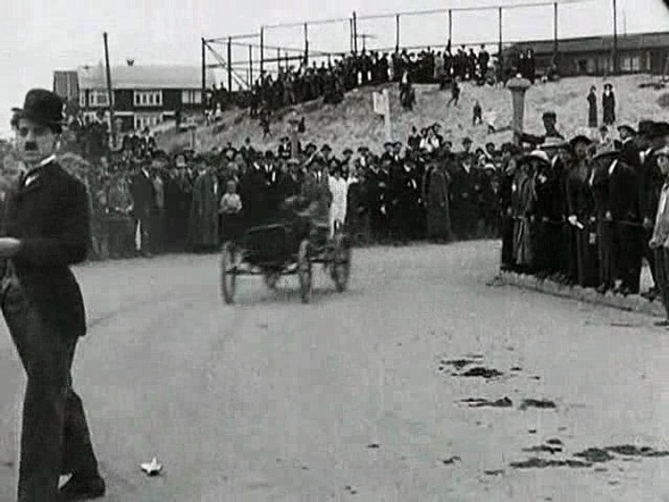 Charlie Chaplin - 1914-02-07 - Детские Автогонки в Венисе (Kid Auto Races at Venice)