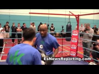 Haroon Khan workout out gets ready for pro debut - EsNews Boxing