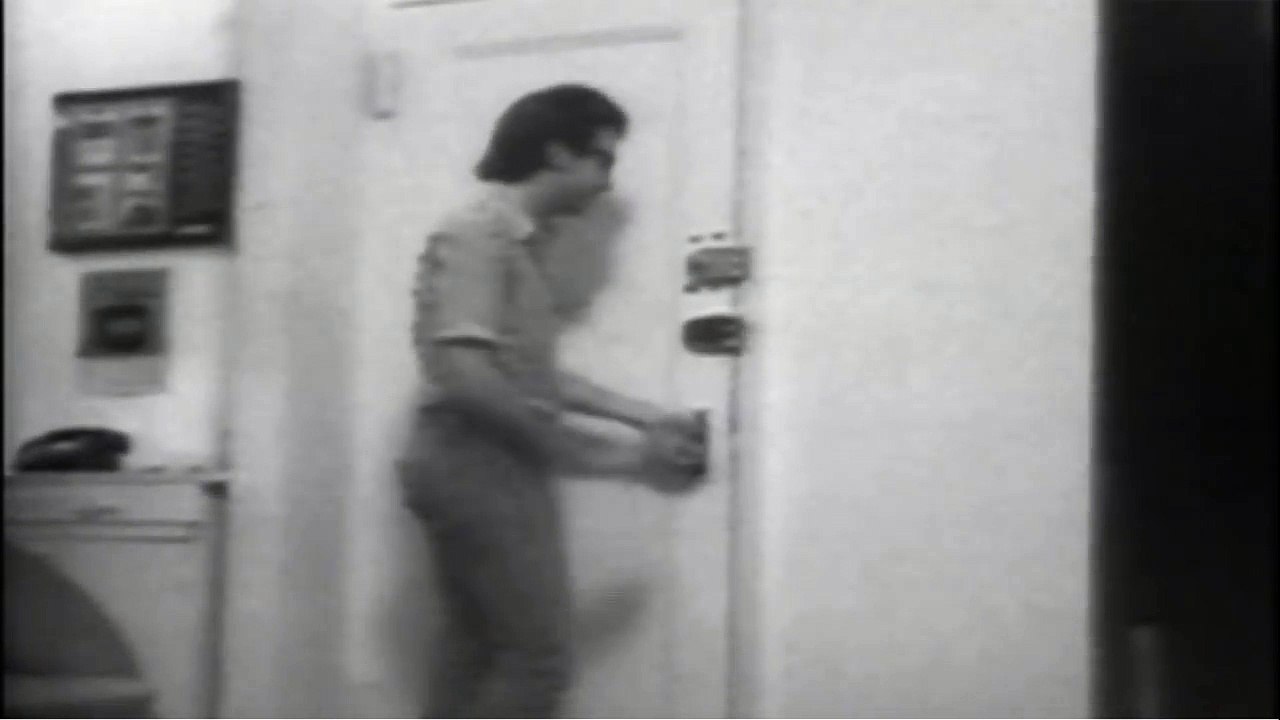 My name is Klaus Nomi, and now you have to die.