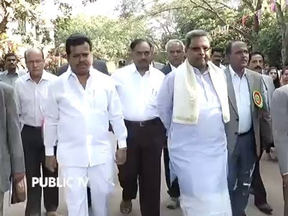 ಯೋಧನಿಗೆ 30 ಲಕ್ಷ ರೂ. ಸಿಎಂ, ಸಚಿವರ ವಿಲಾಸಕ್ಕೆ 60 ಲಕ್ಷ ರೂ.
