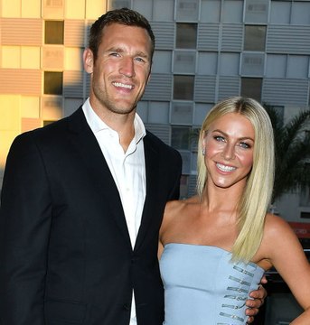 'Dancing with the Stars' judge Julianne Hough ties the knot!