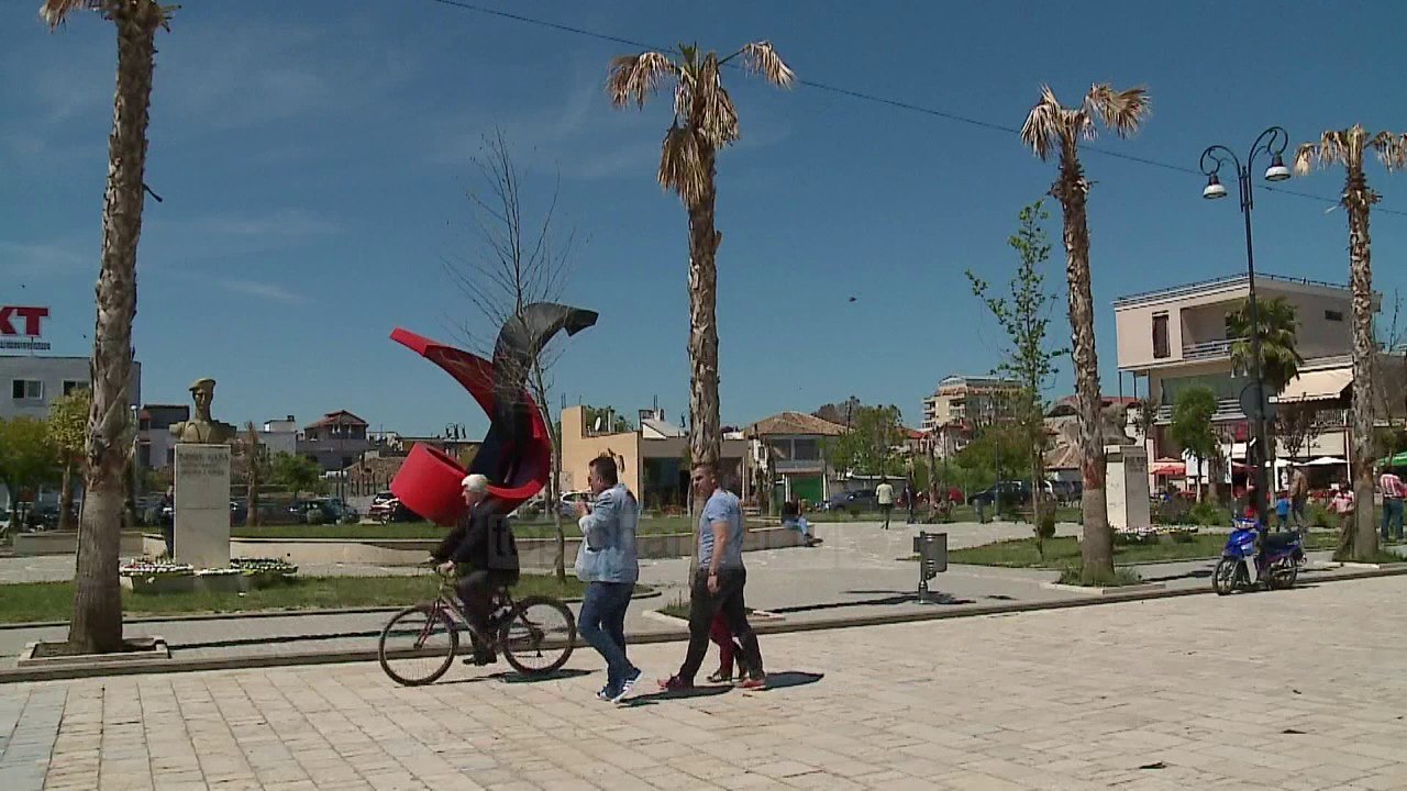 "Divorc" në pushtetin lokal, PS e LSI kundër në...