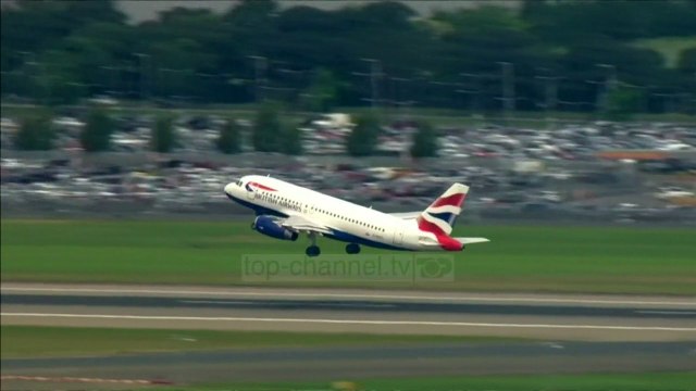 Defekti në sistem shkakton kaos në aeroportin e Londrës- Top Channel Albania - News - Lajme