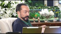 Adnan Oktar: Demet Akbağ çok yetenekli değerli bir sanatçımız