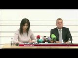 Topalli-Imami: Të shkarkohet Basha! - News, Lajme - Vizion Plus