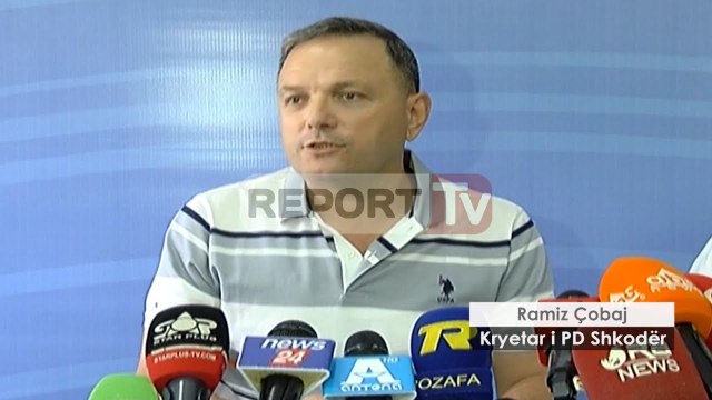 Report TV - Plas në PD e Shkodrës, Çobaj: Fyerje të isha i teti në listë