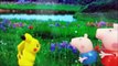 Pokemon Pikachu juega en casa de Peppa Pig | Pokemon go | Juguetes de Peppa Pig