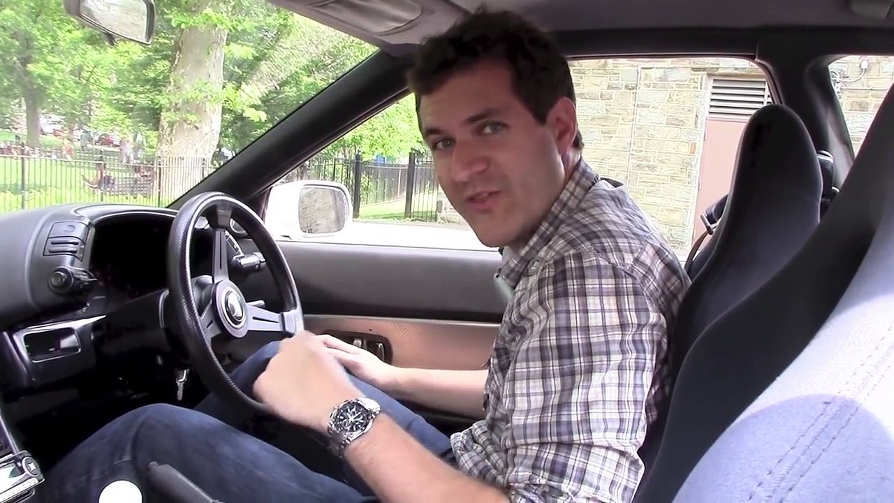 Reviews car - Driving a Right-Hand Drive Nissan Skyline GT-R in the United States