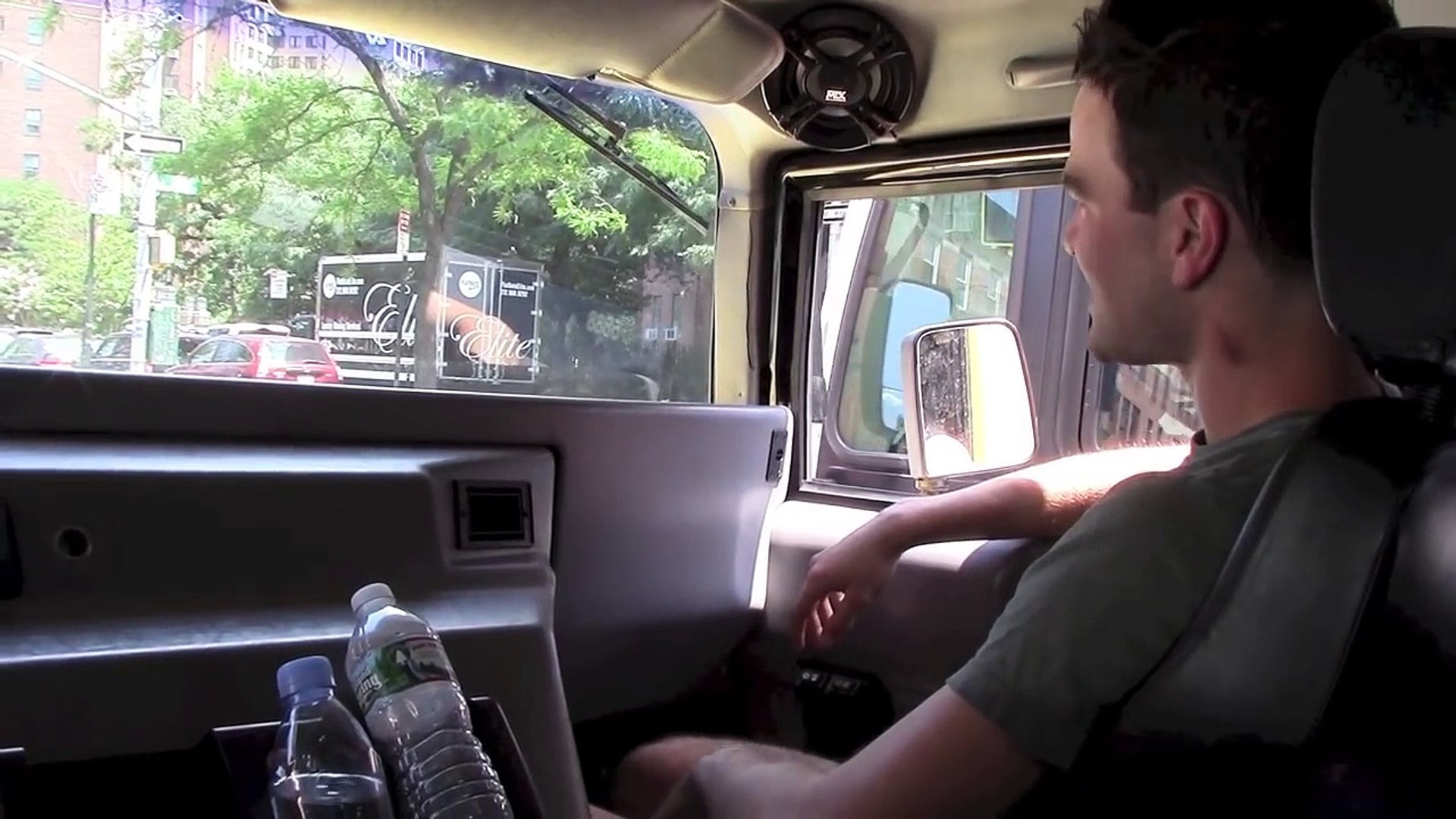 Reviews car - Hummer Tour of New York City